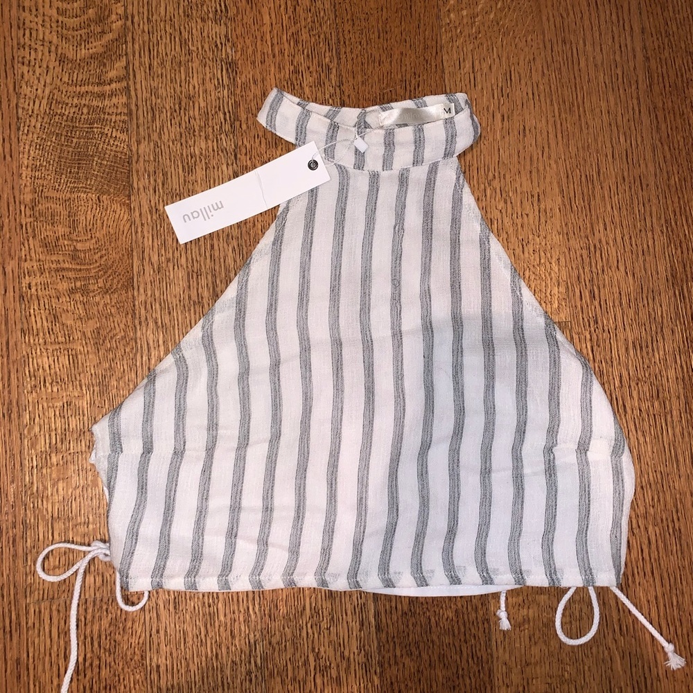 LF/ Millau high neck crop top